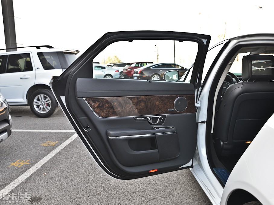 2014ݱXJ L 3.0SC ȫ̄Ճ