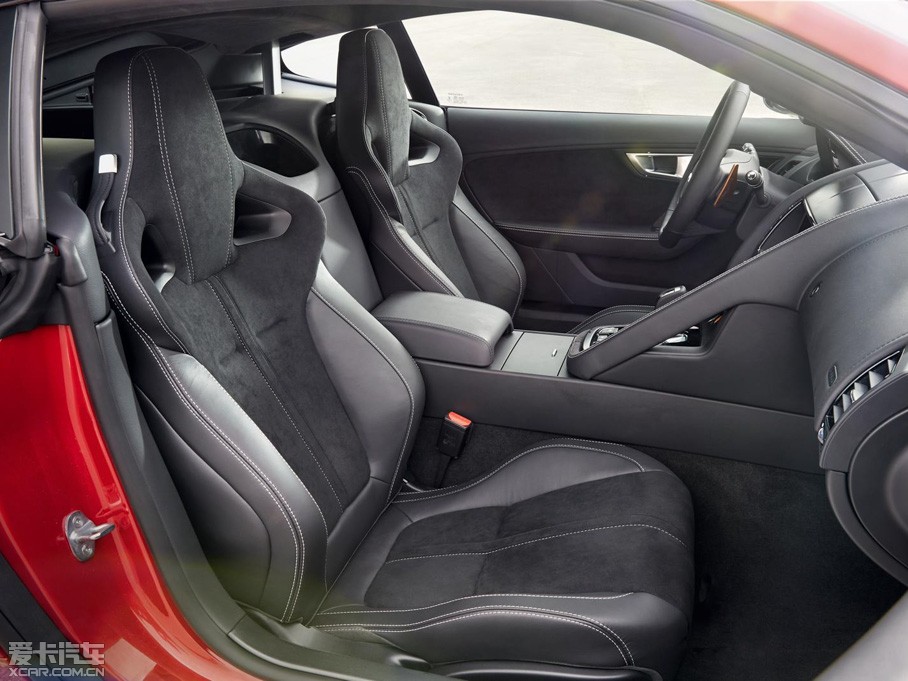 2015��ݱ�F-TYPE 5.0T V8 R Ӳ�