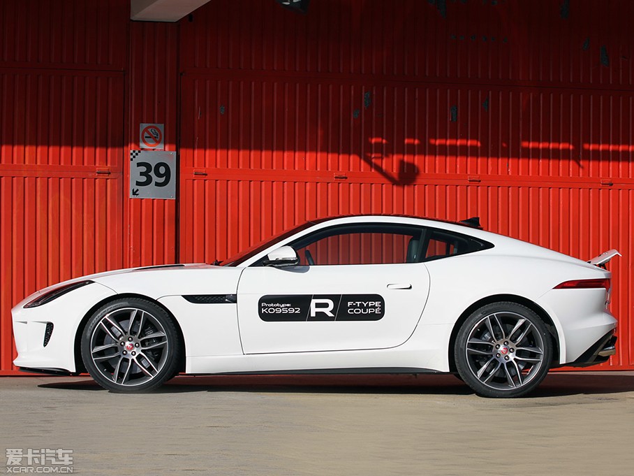 2015ݱF-TYPE 5.0T V8 R Ӳ