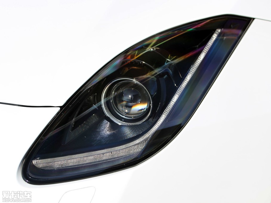 2015��ݱ�F-TYPE 5.0T V8 R Ӳ�