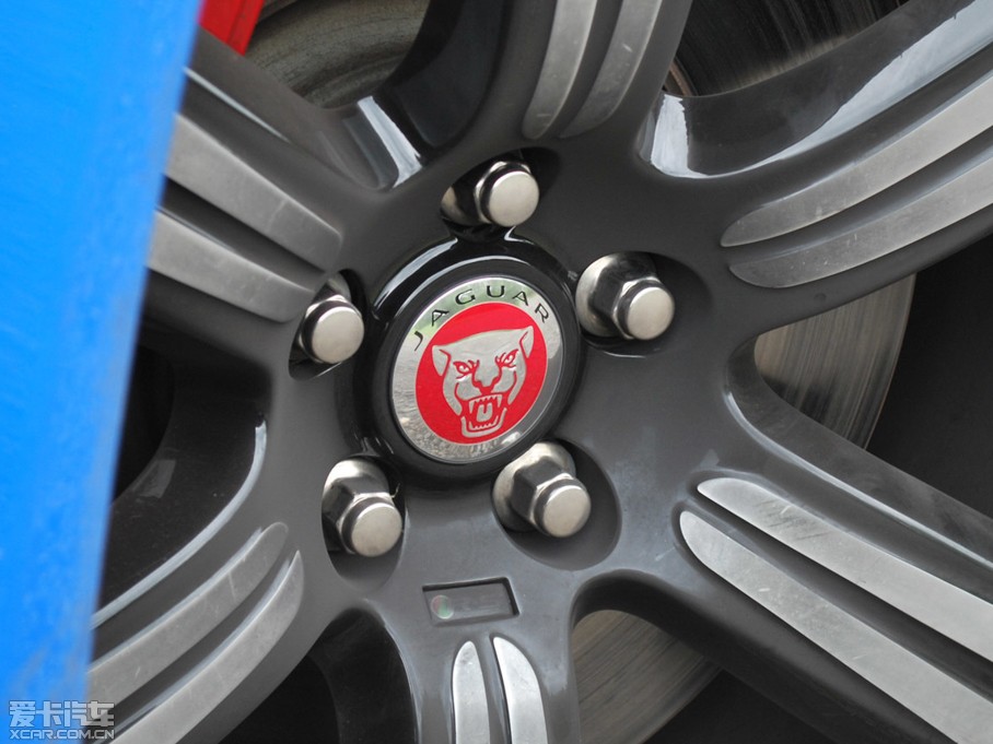 2014ݱXF R-S Sportbrake