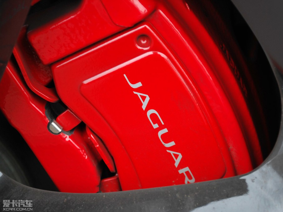 2014ݱXF R-S Sportbrake