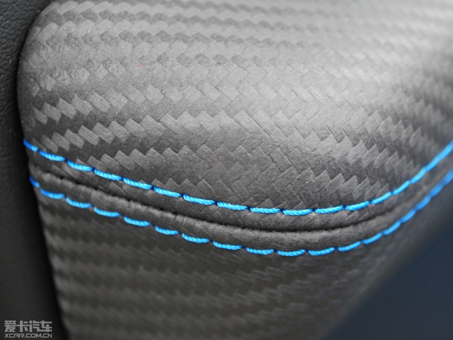 2014ݱXF R-S Sportbrake