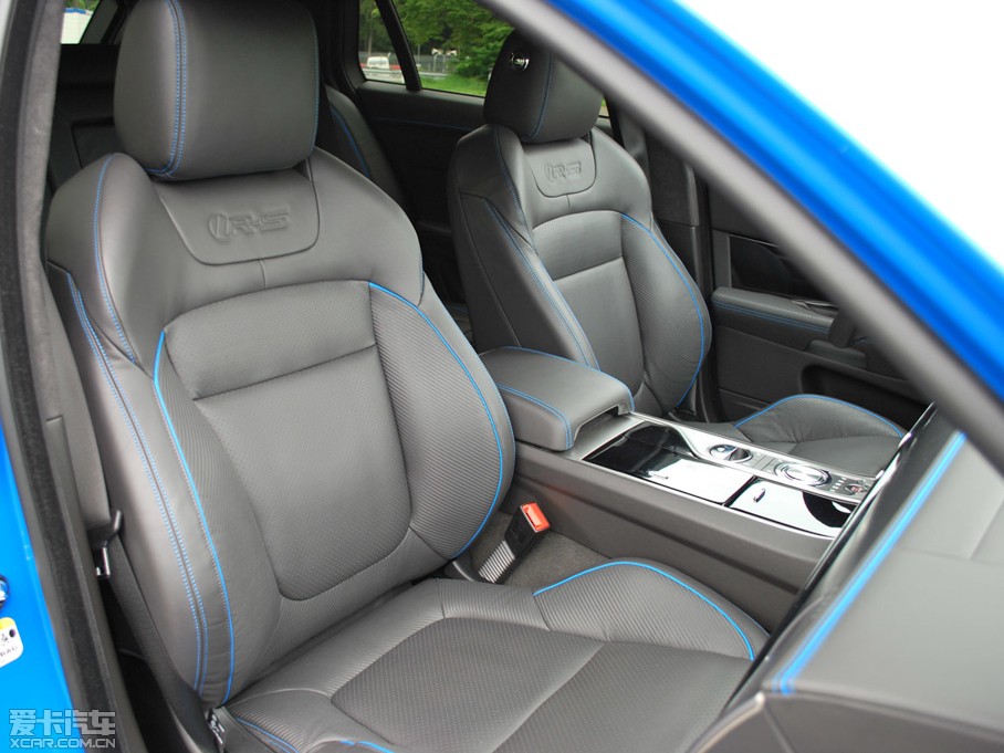 2014ݱXF R-S Sportbrake