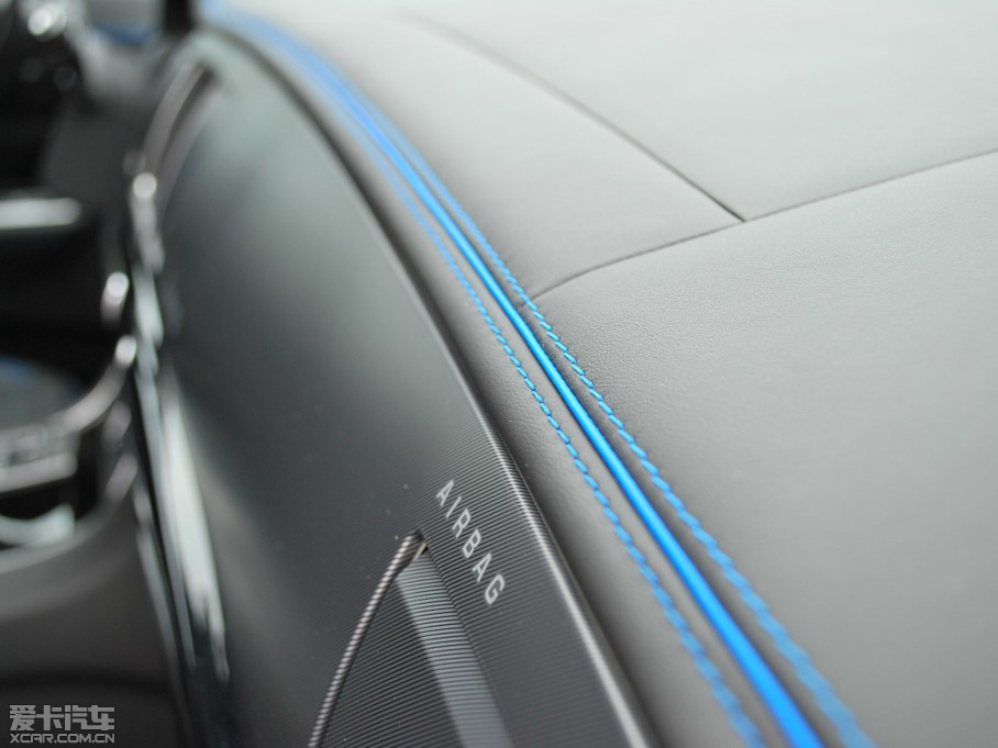 2014ݱXF R-S Sportbrake