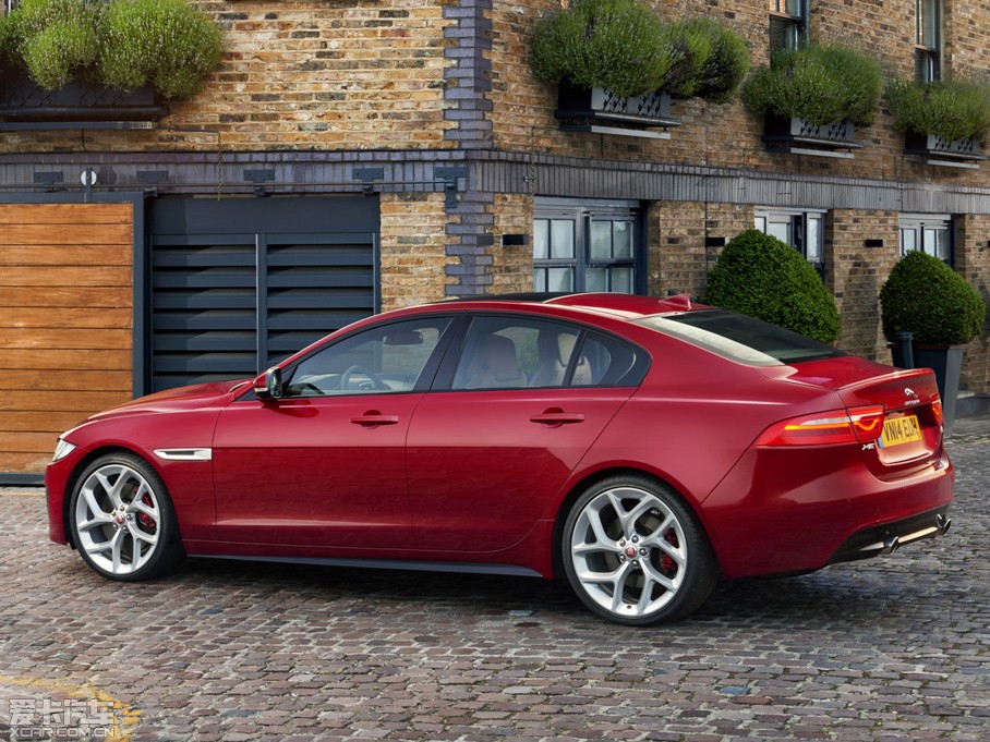 2015ݱXE 3.0T 340PS S