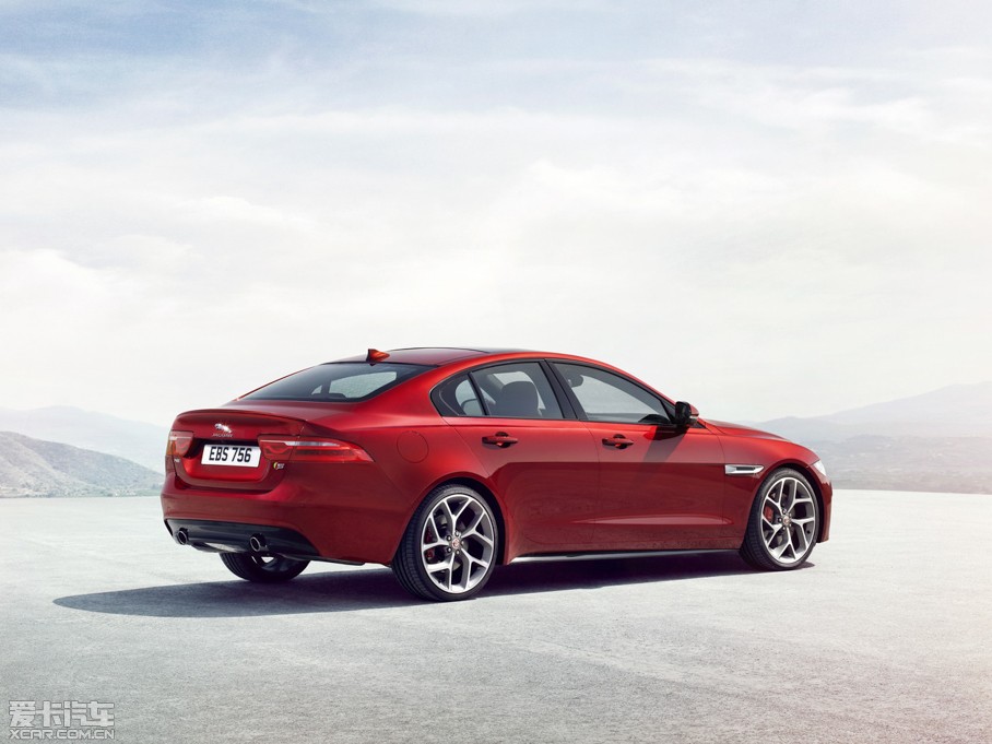 2015ݱXE 3.0T 340PS S