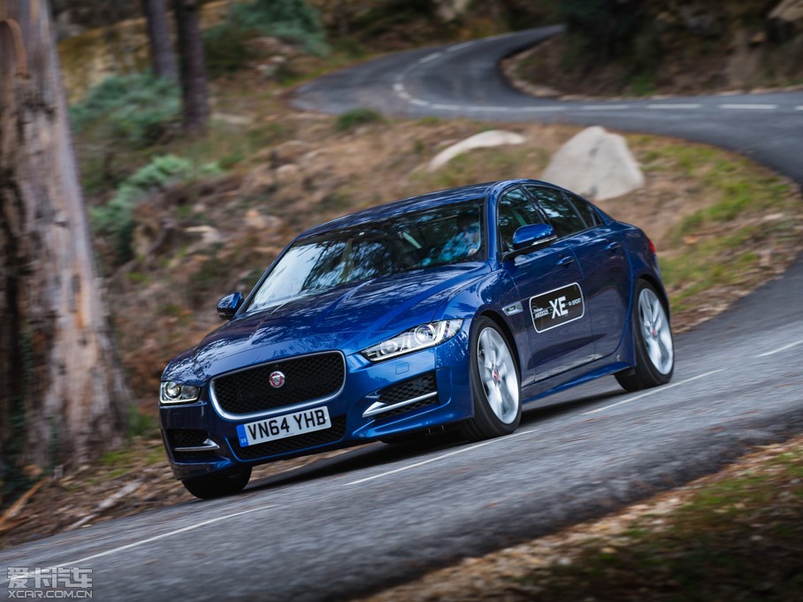 2015ݱXE 2.0T 240PS R-SPORT