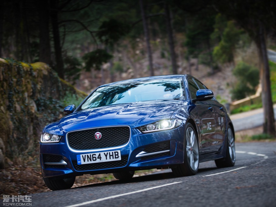 2015ݱXE 2.0T 240PS R-SPORT