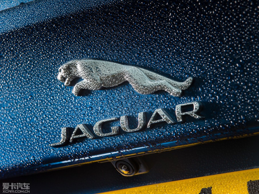 2015ݱXE 2.0T 240PS R-SPORT