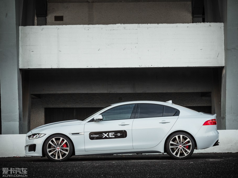 2015ݱXE 3.0T 340PS S