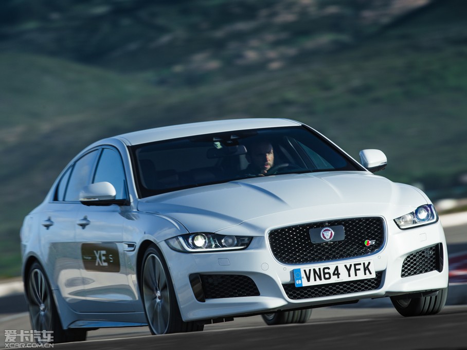 2015ݱXE 3.0T 340PS S