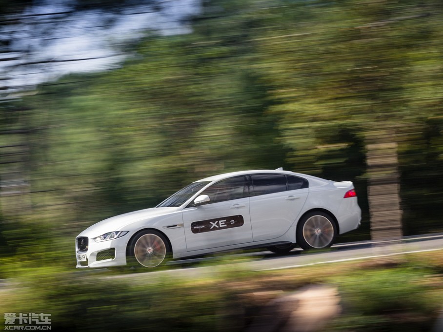 2015ݱXE 3.0T 340PS S