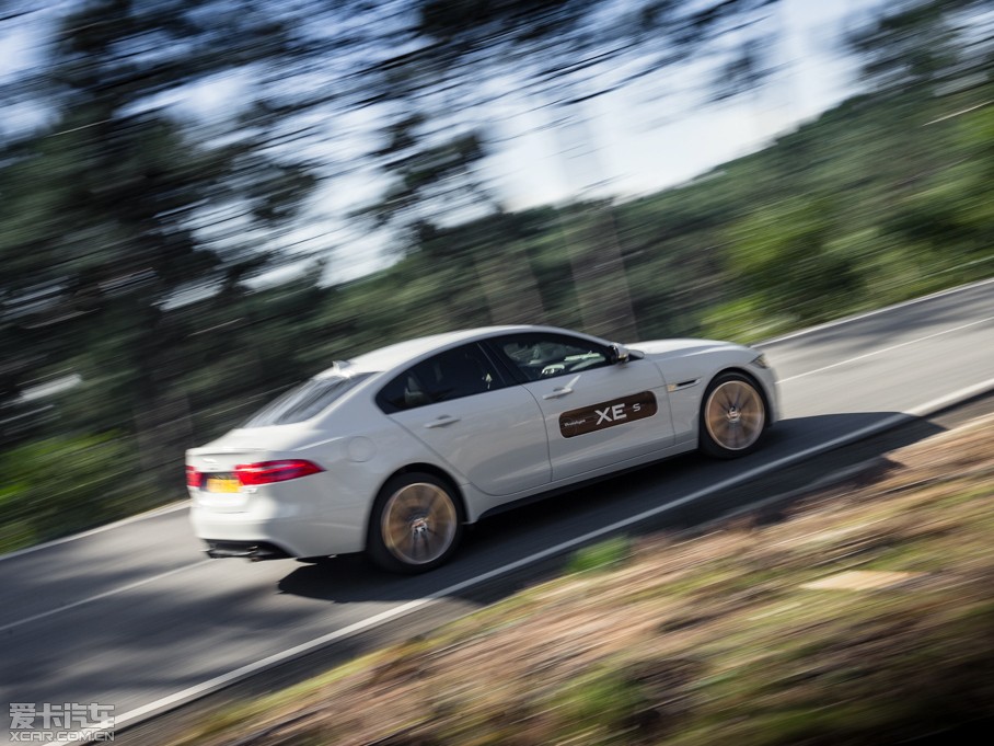 2015ݱXE 3.0T 340PS S