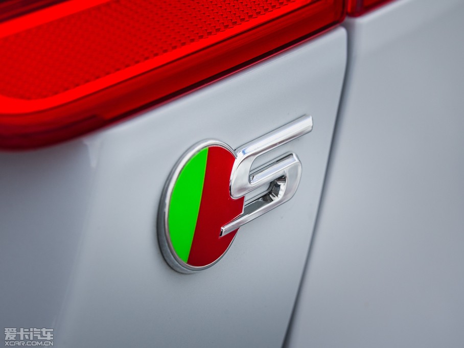 2015ݱXE 3.0T 340PS S