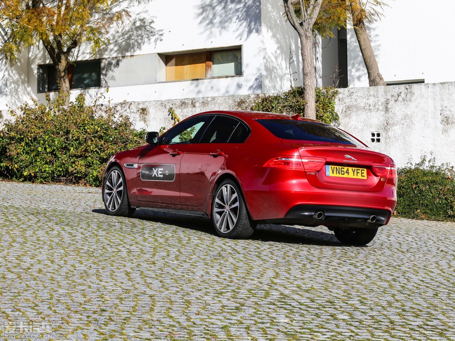 2015ݱXE 3.0T 340PS S