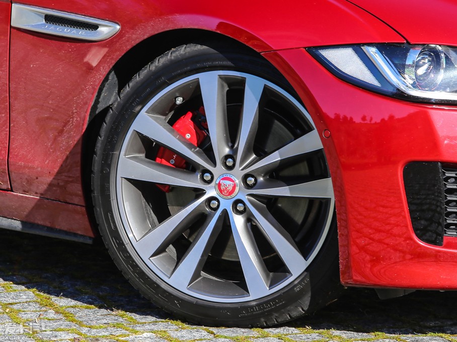 2015ݱXE 3.0T 340PS S