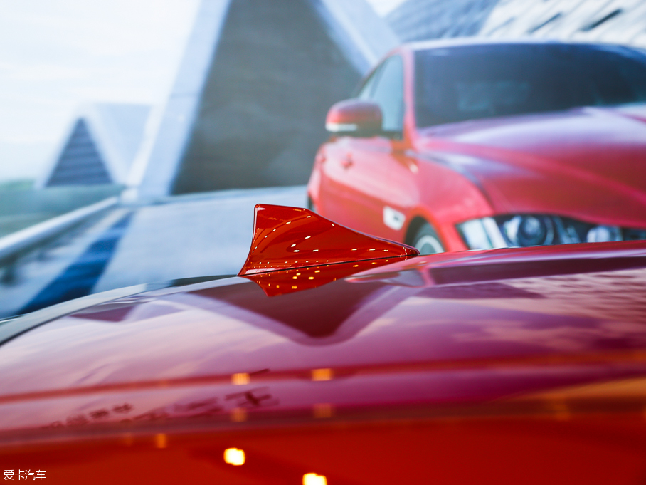 2015ݱXE 3.0T 340PS S