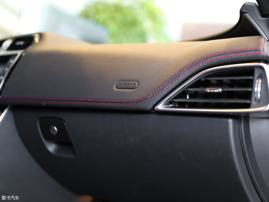 2015ݱXE 3.0T 340PS S