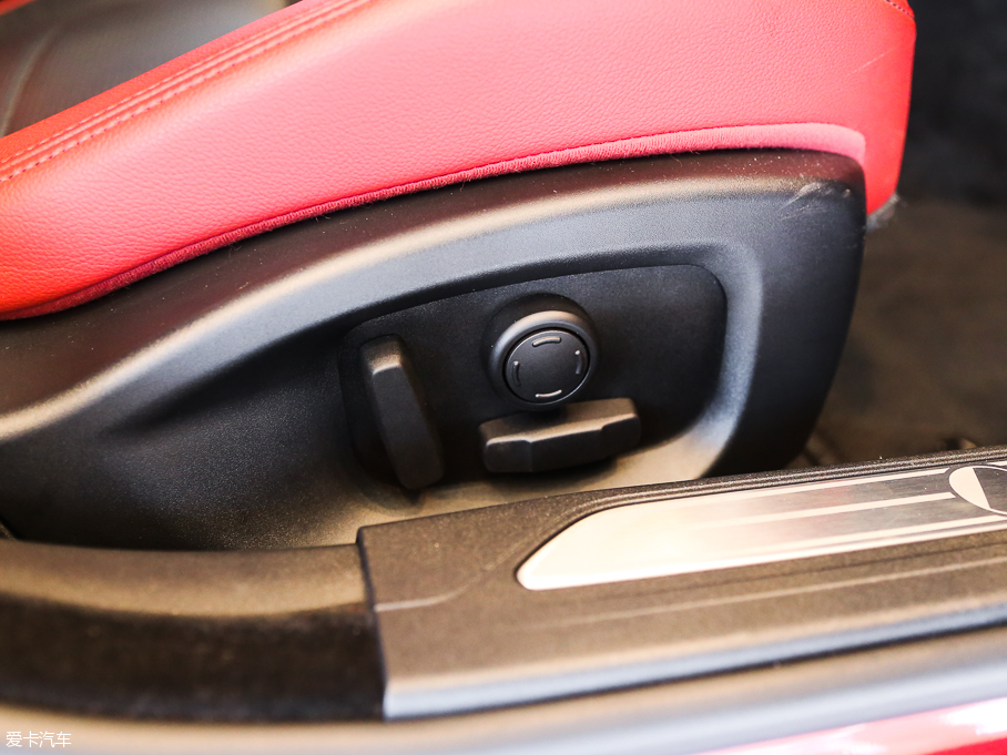 2015ݱXE 3.0T 340PS S