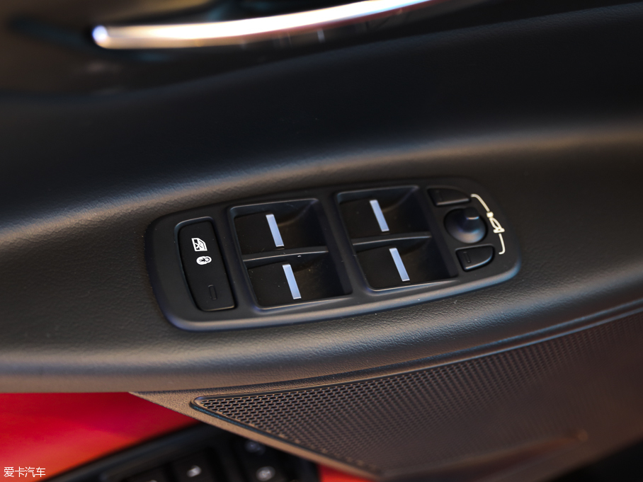 2015ݱXE 3.0T 340PS S