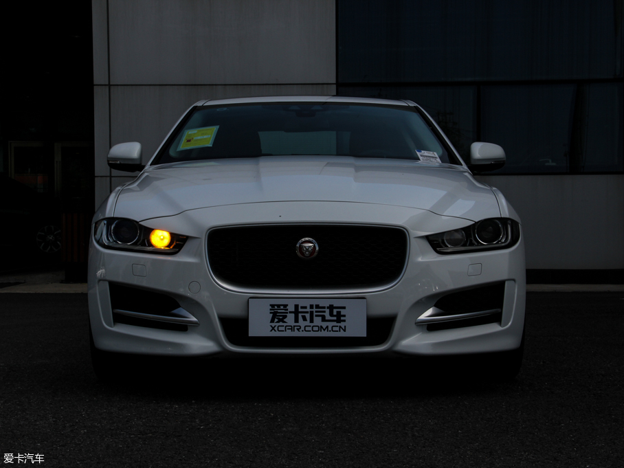 2015ݱXE 2.0T 200PS R-SPORT