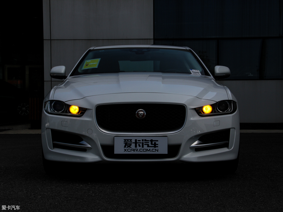 2015ݱXE 2.0T 200PS R-SPORT