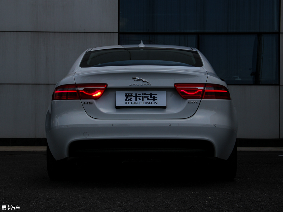 2015ݱXE 2.0T 200PS R-SPORT