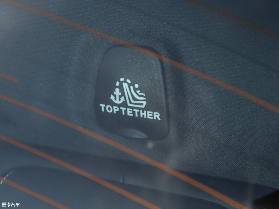 2015ݱXE 2.0T 200PS R-SPORT