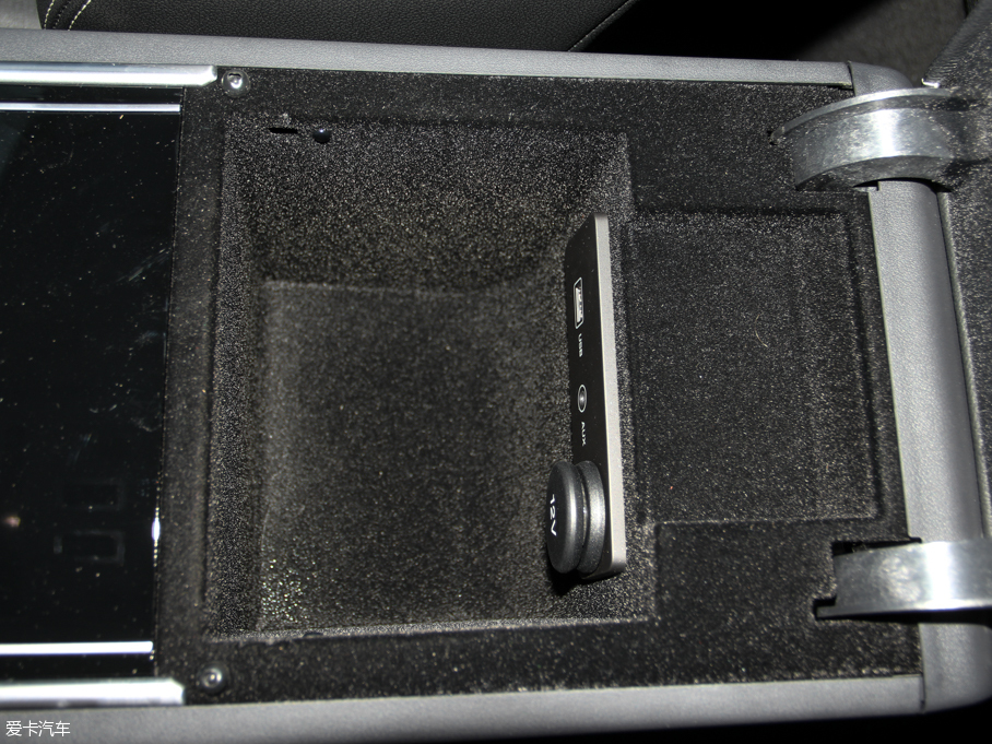 2015ݱXE 2.0T 200PS R-SPORT