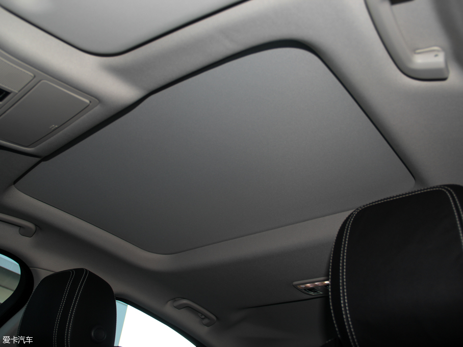 2015ݱXE 2.0T 200PS R-SPORT