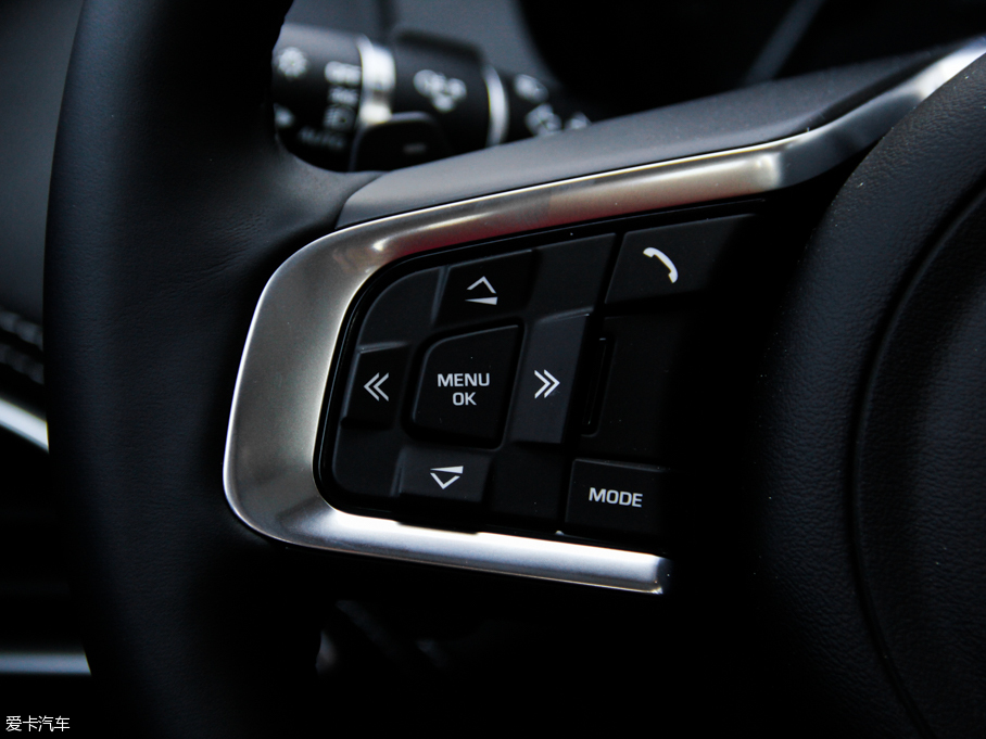 2015ݱXE 2.0T 200PS R-SPORT