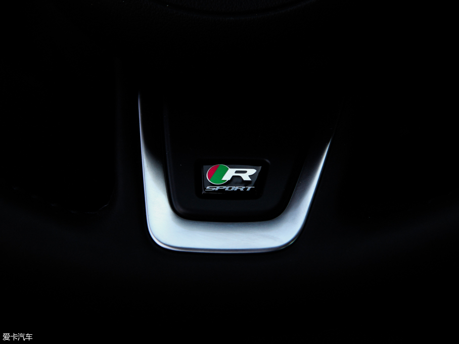 2015ݱXE 2.0T 200PS R-SPORT