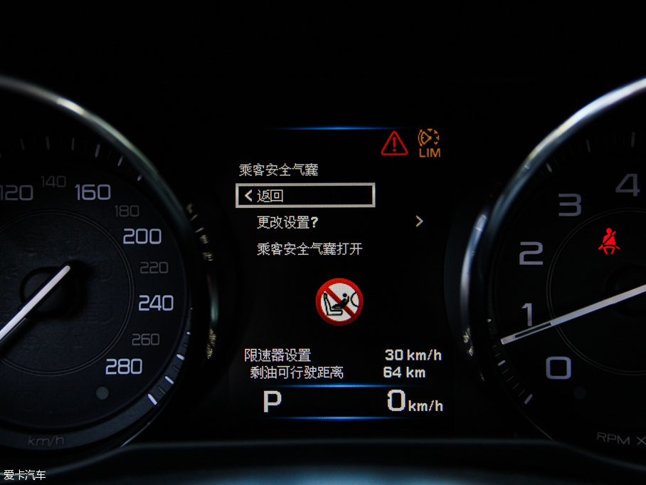 2015ݱXE 2.0T 200PS R-SPORT