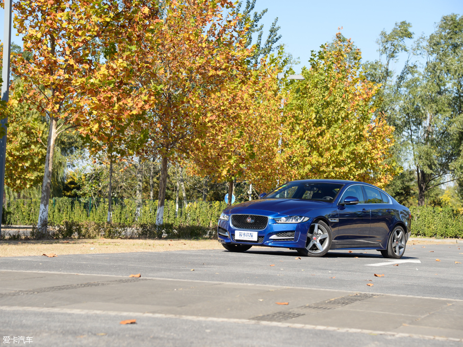 2015ݱXE 2.0T 200PS R-SPORT