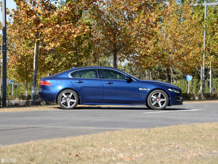 2015ݱXE 2.0T 200PS R-SPORT