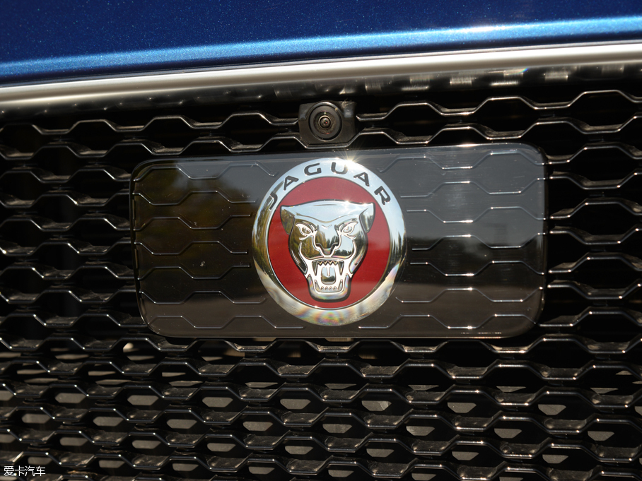 2015ݱXE 2.0T 200PS R-SPORT