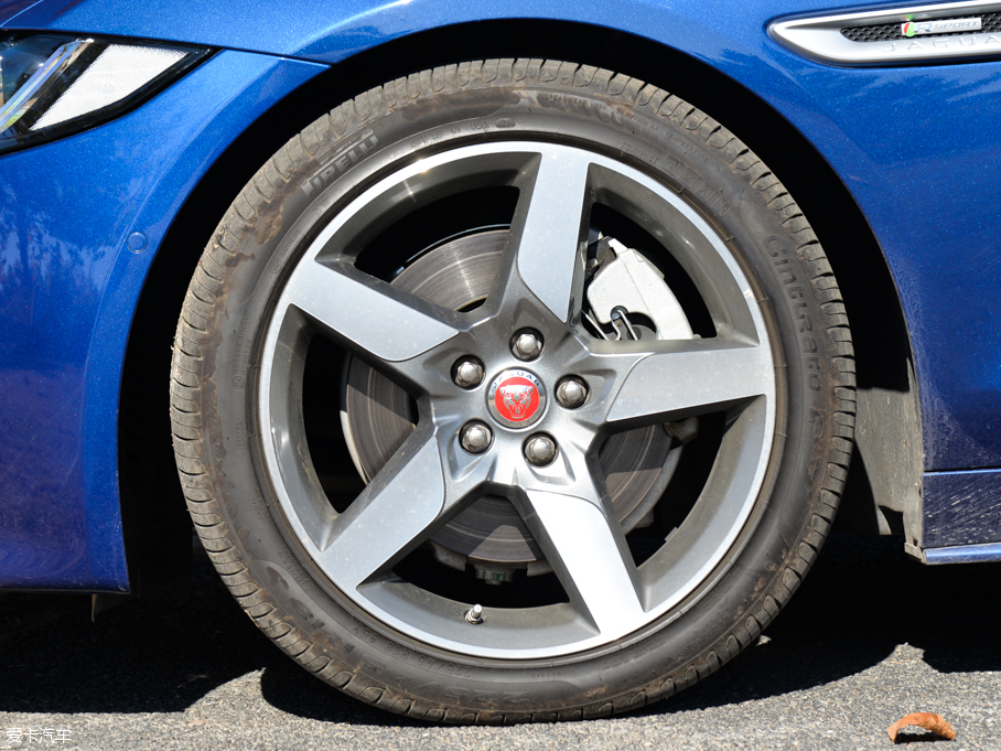 2015ݱXE 2.0T 200PS R-SPORT