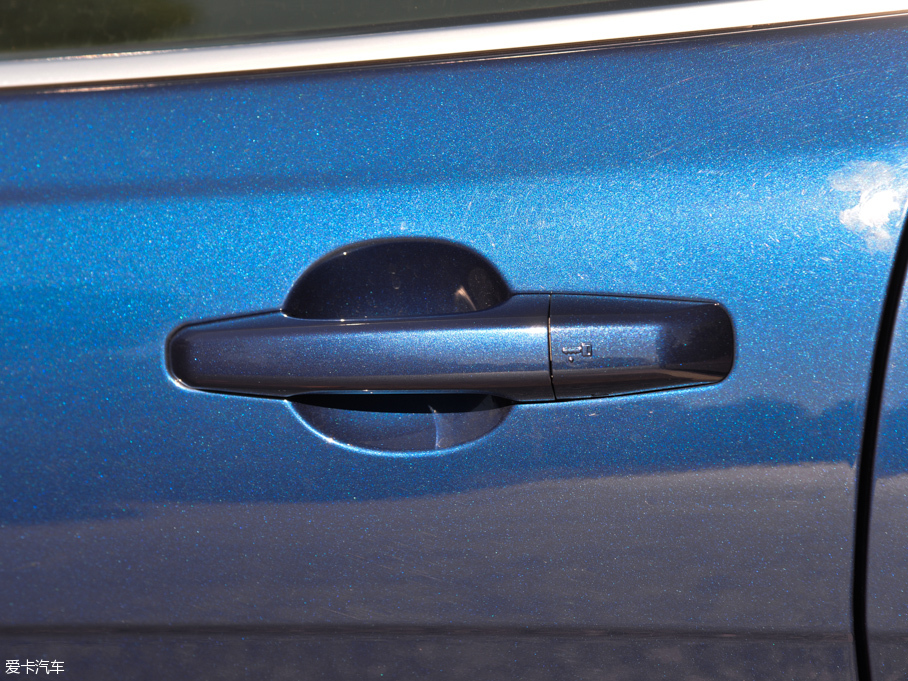 2015ݱXE 2.0T 200PS R-SPORT