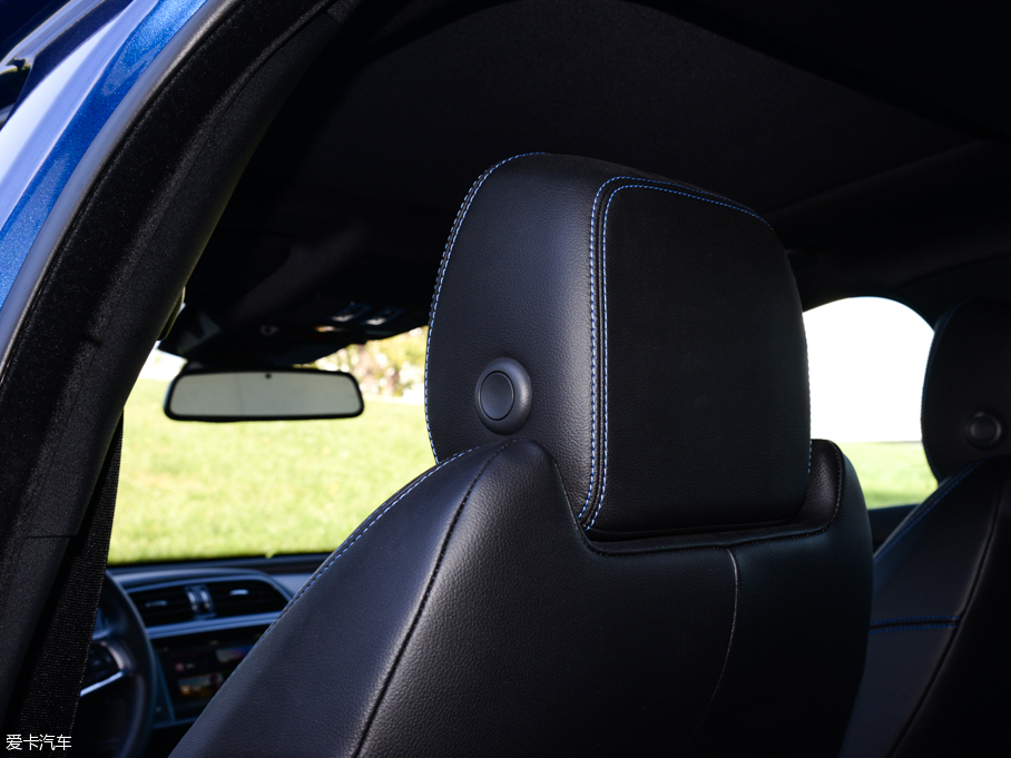 2015ݱXE 2.0T 200PS R-SPORT