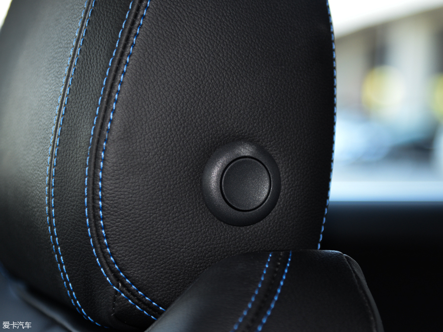 2015ݱXE 2.0T 200PS R-SPORT