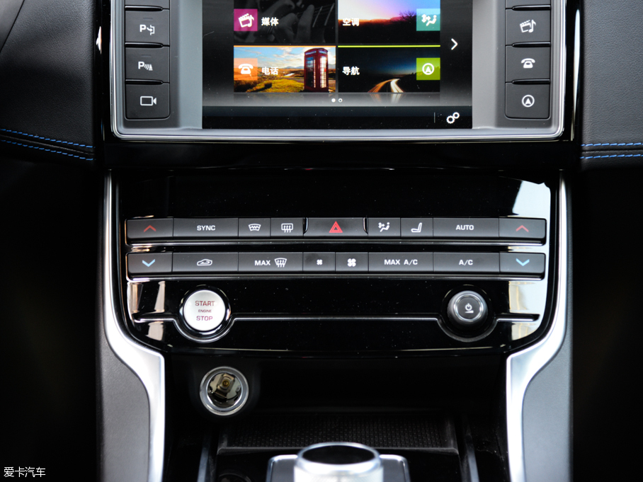 2015ݱXE 2.0T 200PS R-SPORT