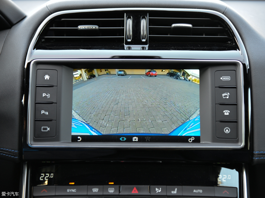 2015ݱXE 2.0T 200PS R-SPORT