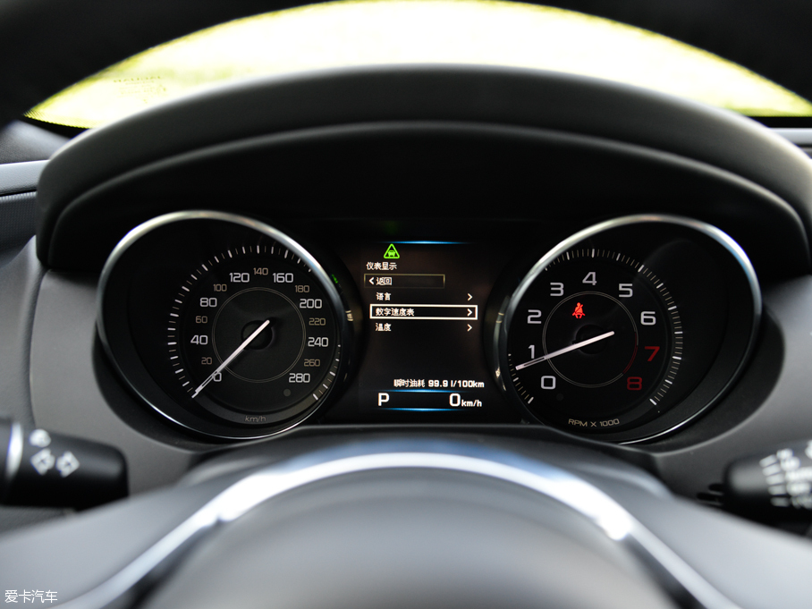 2015ݱXE 2.0T 200PS R-SPORT