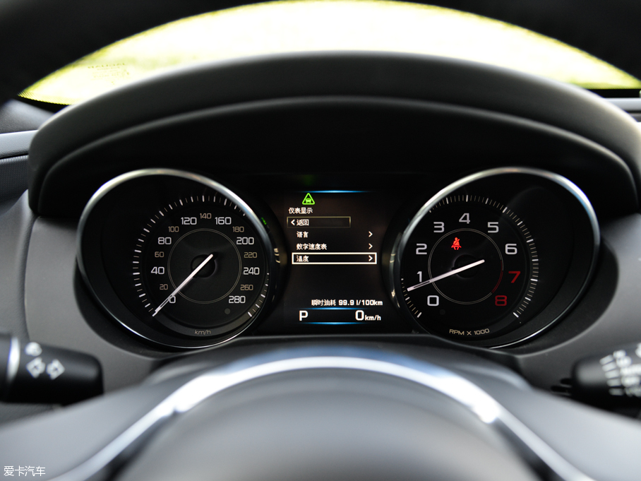 2015ݱXE 2.0T 200PS R-SPORT