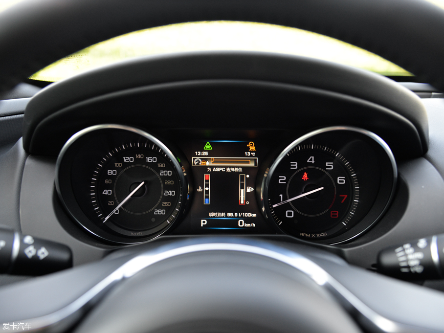 2015ݱXE 2.0T 200PS R-SPORT