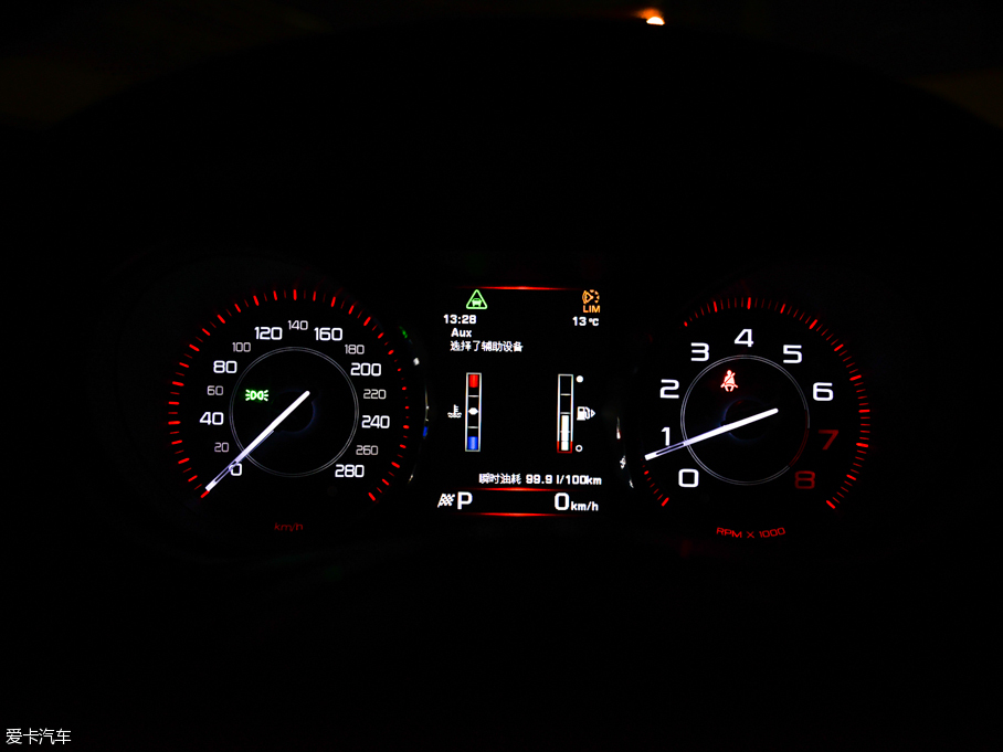 2015ݱXE 2.0T 200PS R-SPORT