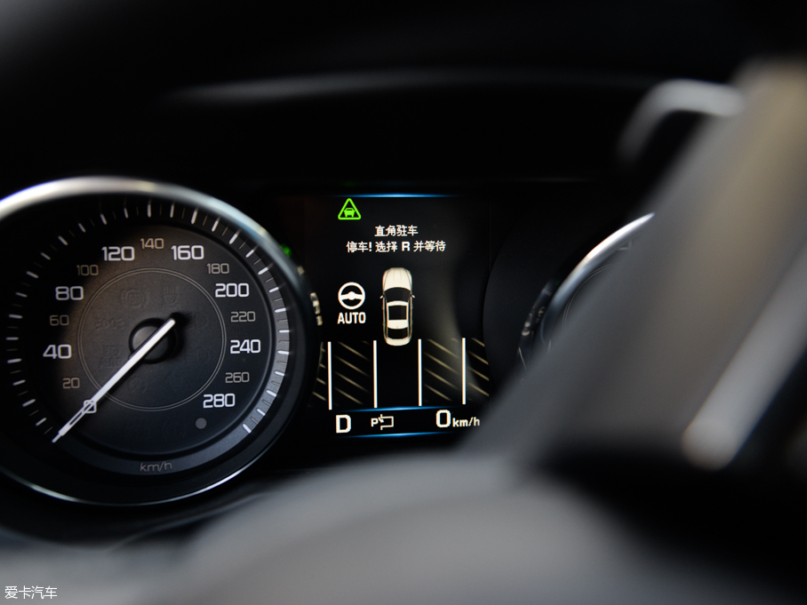 2015ݱXE 2.0T 200PS R-SPORT