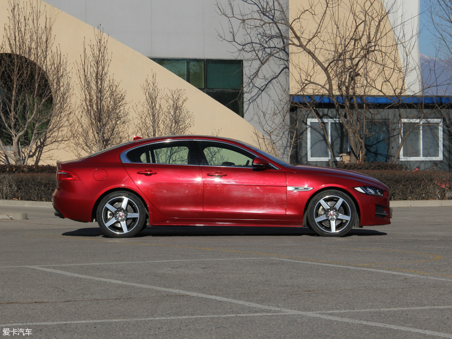 2015ݱXE 2.0T 200PS R-SPORT