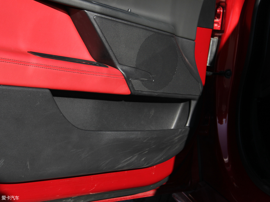 2015ݱXE 2.0T 200PS R-SPORT